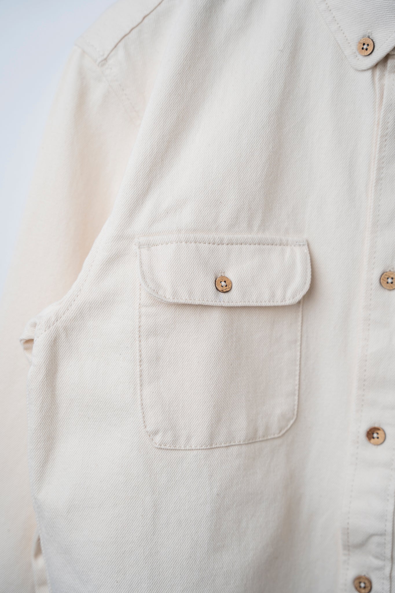 Knokkel Shirt (Creme)